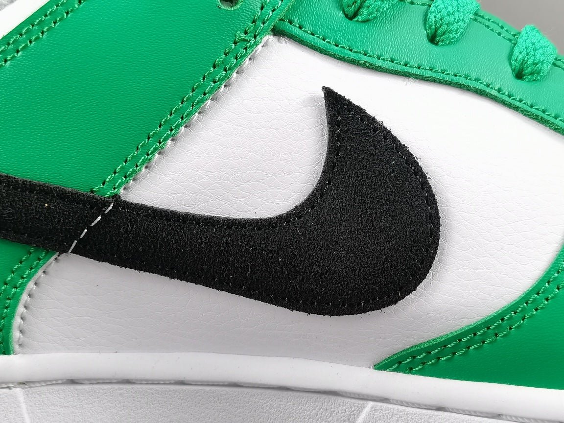 NIKE DUNK x CELTICS