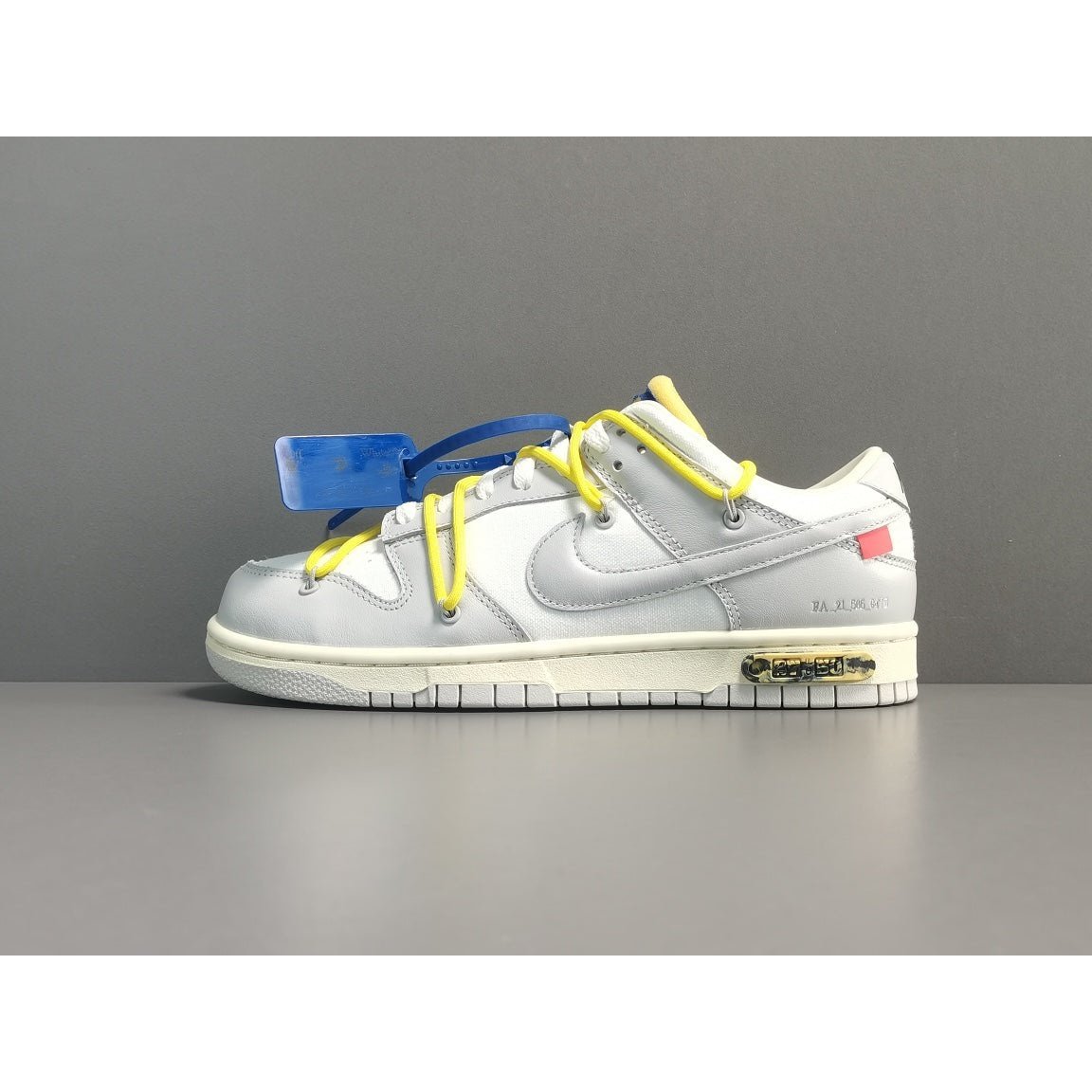 NIKE DUNK x OFF-WHITE LOT 27