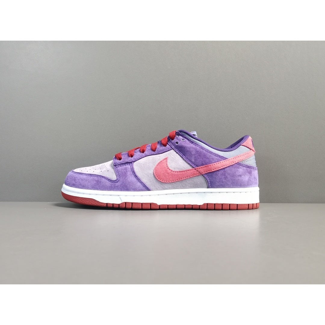 NIKE DUNK x PLUM