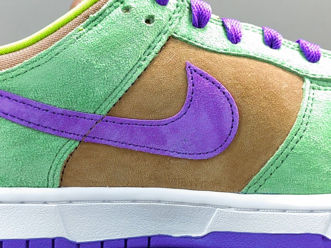 NIKE DUNK x VENEER