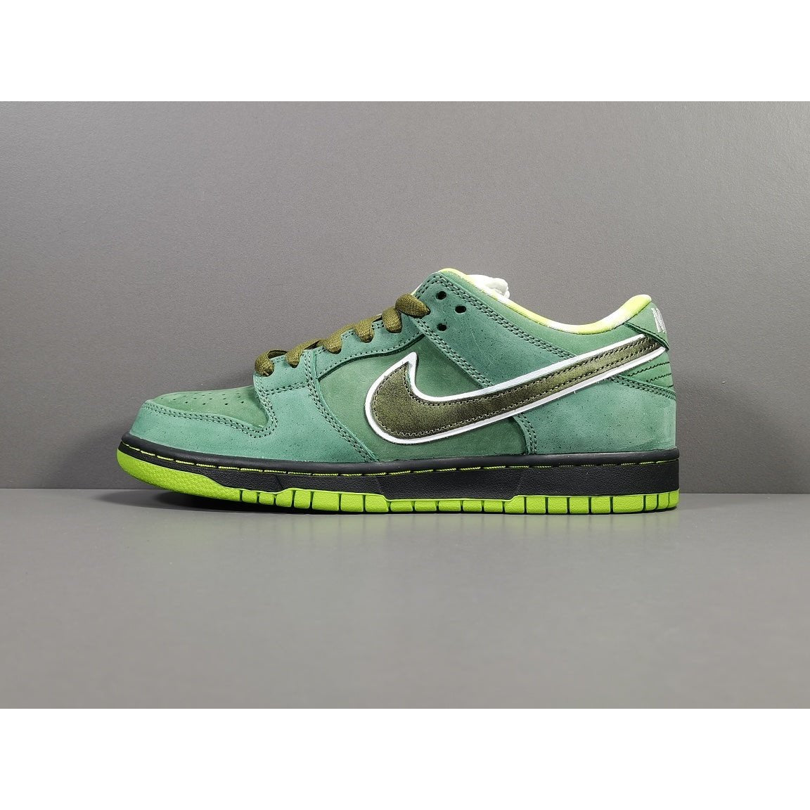 NIKE SB DUNK x CONCEPTS GREEN LOBSTER