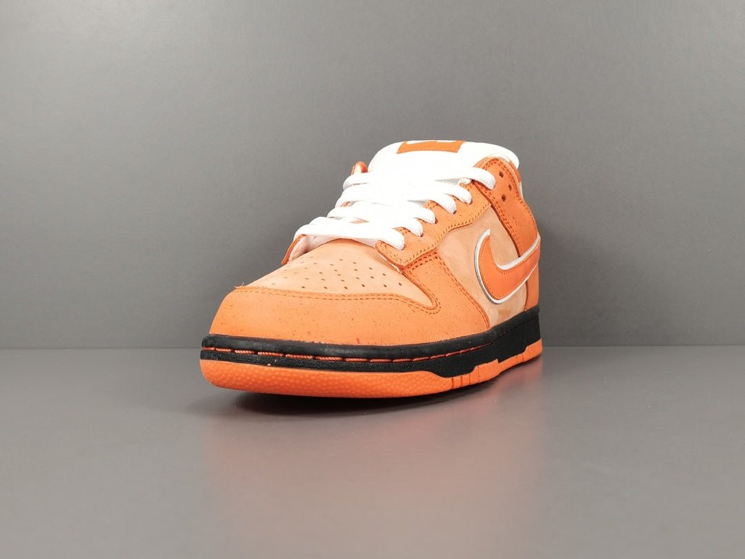 NIKE SB DUNK x CONCEPTS ORANGE LOBSTER